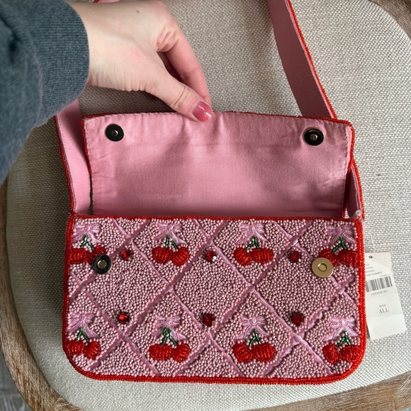 Anthropologie the Fiona beaded bag cherry - Picture 3 of 5